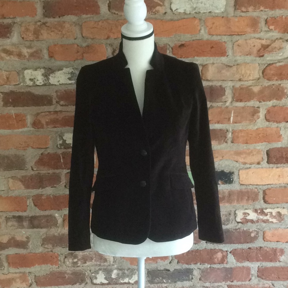 Woman’s Velvet Blazer